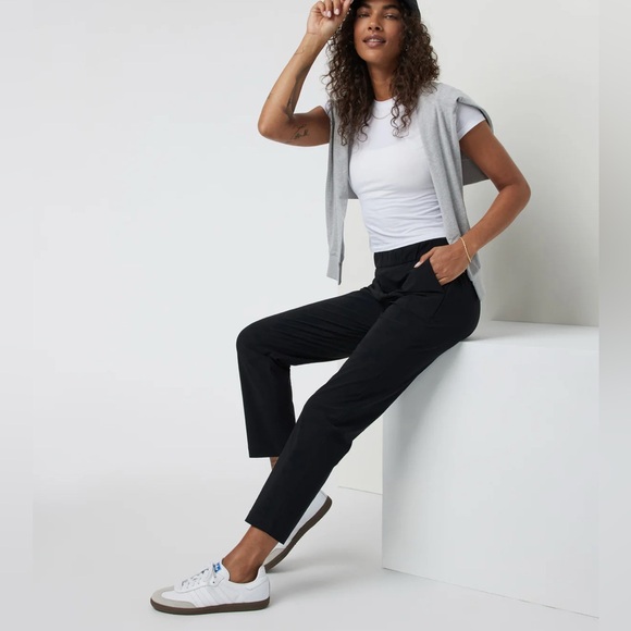 Vuori Pants - Vuori Miles Performance Ankle Pants Black Size Small